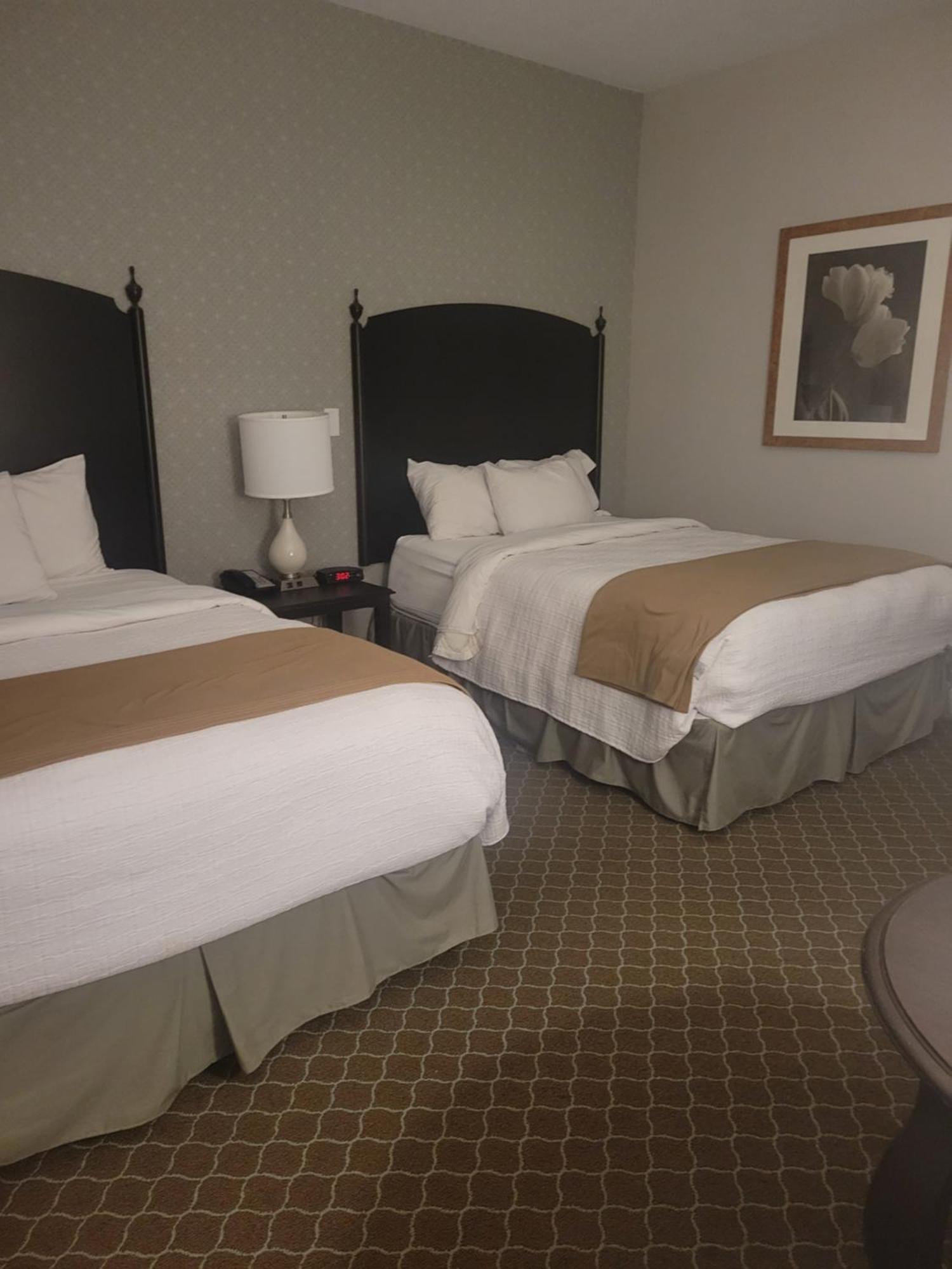 เนเชอรัล บริดจ์ โฮเทล, เทรดมาร์ก คอลเล็กชั่น บาย วินด์แฮม Hotel เนเชอรัลบริดจ์ ภายนอก รูปภาพ